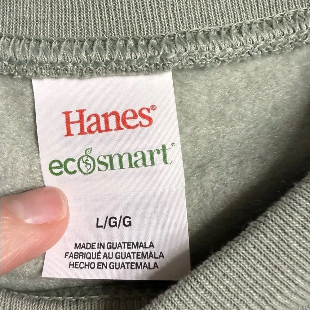 Hanes sage Green Sweatshirt with Pink design Smiley - Picture 4 of 7